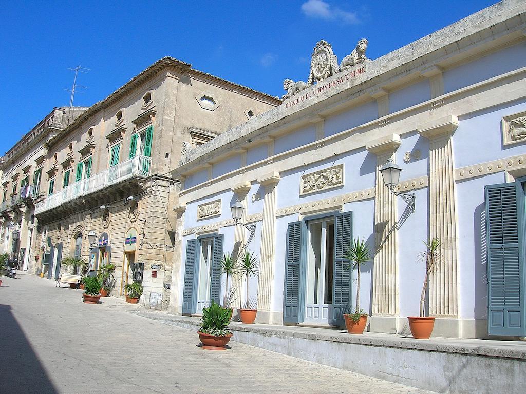 Casa Vacanze Sogno Siciliano Santa Croce Camerina Buitenkant foto